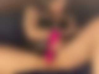 Chloe87's Live Sex Cam Show