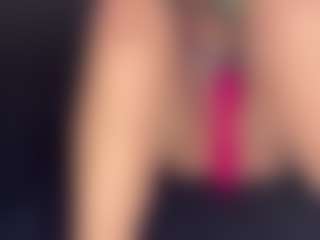Chloe87's Live Sex Cam Show
