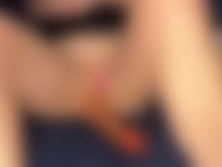 Chloe87's Live Sex Cam Show