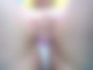 Live cam show with miasantana18 - White MILF on Streamer API | colombia