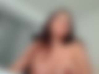 paulinamirren's Live Sex Cam Show