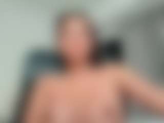 paulinamirren's Live Sex Cam Show