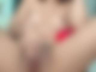 paulinamirren's Live Sex Cam Show