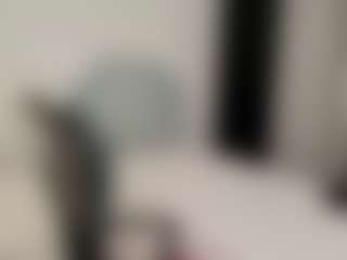 paulinamirren's Live Sex Cam Show