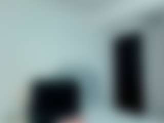 paulinamirren's Live Sex Cam Show