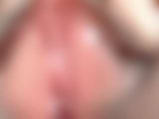 paulinamirren's Live Sex Cam Show