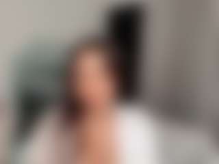 paulinamirren's Live Sex Cam Show