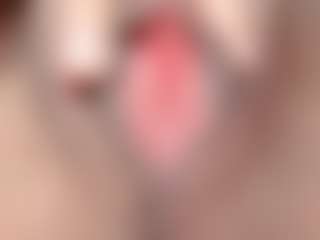 paulinamirren's Live Sex Cam Show