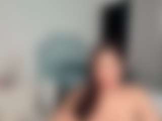 paulinamirren's Live Sex Cam Show