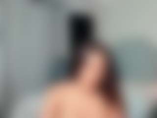 paulinamirren's Live Sex Cam Show