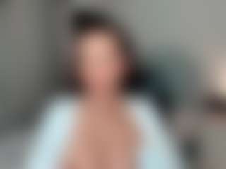 paulinamirren's Live Sex Cam Show