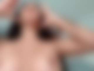 paulinamirren's Live Sex Cam Show