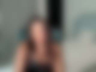 paulinamirren's Live Sex Cam Show