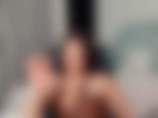 Live cam show with paulinamirren - College Curvy on mypornchat.com
