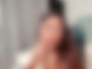 Live cam show with paulinamirren - Blowjob on justonemore.cc