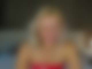 Live cam show with stormmbaby - Skinny on StripNow