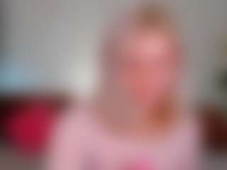 Live cam show with stormmbaby - Blonde Hair on Soda Cam