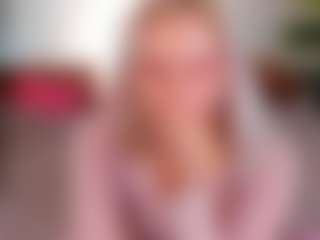 Live cam show with stormmbaby - Skinny on Lustler