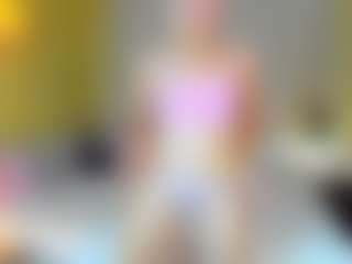 Live cam show with stormmbaby - Blue Eyes on Latina Girls