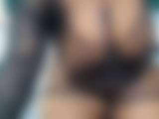 Betta-Lorie's Live Sex Cam Show