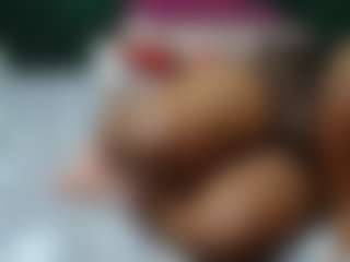 Betta-Lorie's Live Sex Cam Show