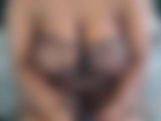 Betta-Lorie's Live Sex Cam Show