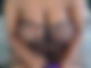 Betta-Lorie's Live Sex Cam Show