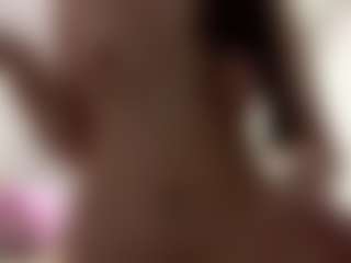 Live cam show with Maliba - Tease on Camsoda