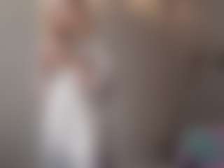Live cam show with Melissa - New Blowjob on Mixed Magazine Live