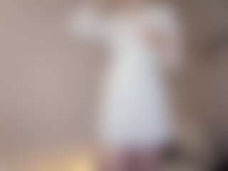 Live cam show with Melissa - Blonde Hair Small Tits on hrnylive.com