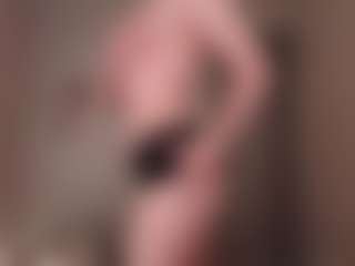 Live cam show with Melissa - Blonde Hair on Mixed Magazine Live