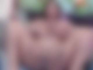 Live cam show with IvoryVelvet - BBW Teen (18+) on Soda Cam