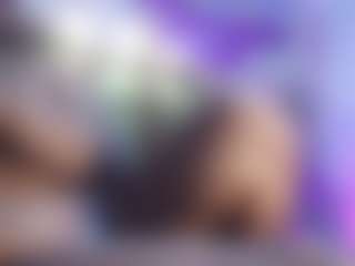 Live cam show with IvoryVelvet - New Brown Eyes on parknlotfishbdy