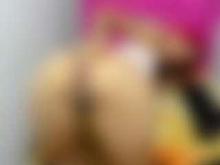 linda-hot19's Live Sex Cam Show