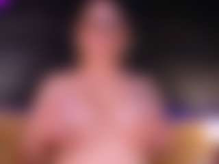 Live cam show with Lissa Monroe - Fingering Latina on Camsoda | colombia