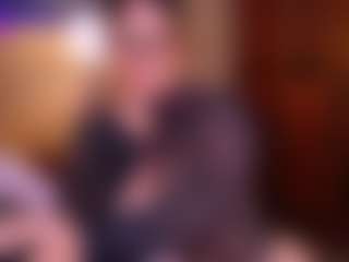 Live cam show with Lissa Monroe - College Curvy on Camsoda