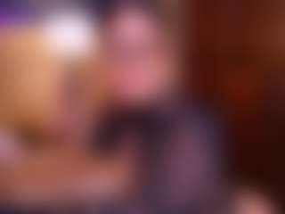 Live cam show with Lissa Monroe - Anal Curvy on Camsoda