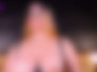 Live cam show with Lissa Monroe - Shaved Pussy Toys on Camsoda