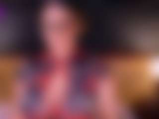 Live cam show with Lissa Monroe - Blowjob on TeamSkeetLive