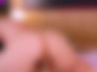 Live cam show with Lissa Monroe - Blonde Hair Lovense on Camsoda