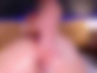 Live cam show with Lissa Monroe - Tittyfuck on StripNow