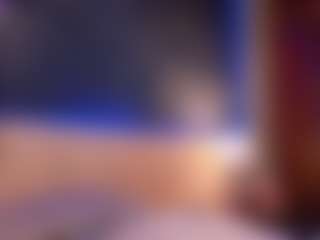 Live cam show with Lissa Monroe - Blonde Hair Teen (18+) on Camsoda