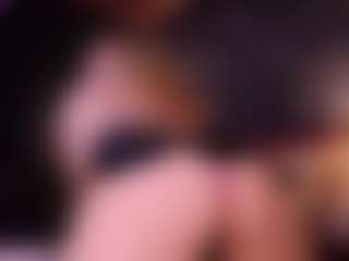 Live cam show with Lissa Monroe - Lush on AdultVida.com