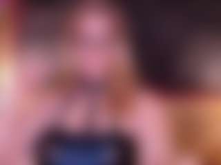 Live cam show with Lissa Monroe - Lush Blonde Hair on AdultVida.com