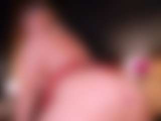 Live cam show with Lissa Monroe - Tittyfuck on Milfs Live