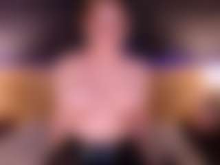 Live cam show with Lissa Monroe - Brown Eyes Blonde Hair on Porn Luv