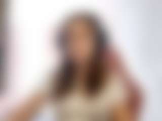 Live cam show with LorrettaShader - Striptease Granny on sexylive.show