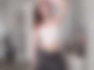 Live cam show with LorrettaShader - New Blowjob on Mixed Magazine Live