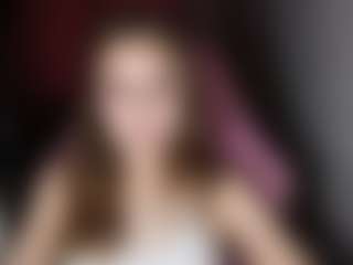 Live cam show with LorrettaShader - Granny on Lustler