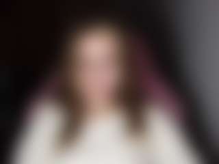 Live cam show with LorrettaShader - New Young Adult on luckytryst.com